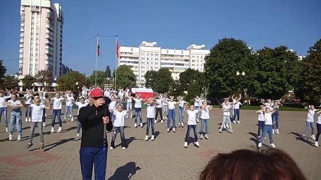ДЕНЬ НАРОДНОГО ЕДИНСТВА. Хореографический ансамбль РАНАК, г.Светлогорск) смотреть онлайн