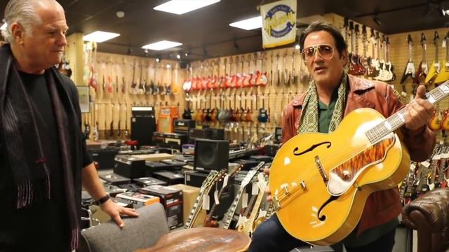 Sylvester Stallone buys his brother Frank a very special gift here at Norman's Rare Guitars смотреть онлайн