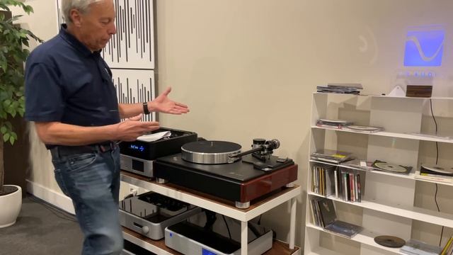 Why high end tables have no dust covers смотреть онлайн