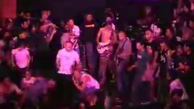 Under 18 - Ingatkan Aku LIVE At Linoleum Records Launching Party, AACC 2007