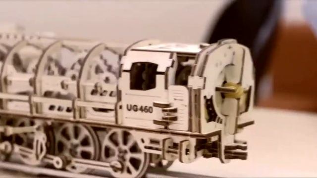 Механический конструктор 3D пазл Ugears — Локомотив с тендером 443 детали Обзор смотреть онлайн