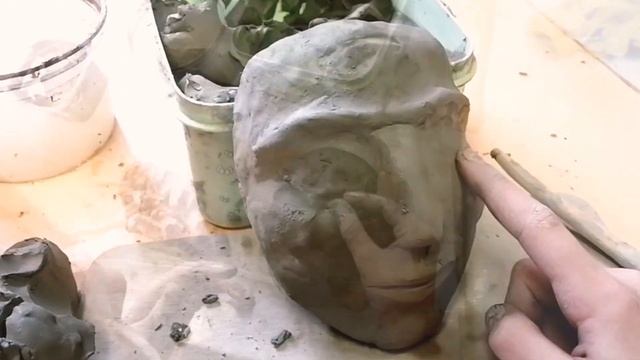 Лицо человека. Лепка из глины. смотреть онлайн