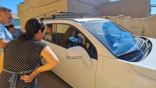 на заправке в Хазораспе.Узбекистан смотреть онлайн