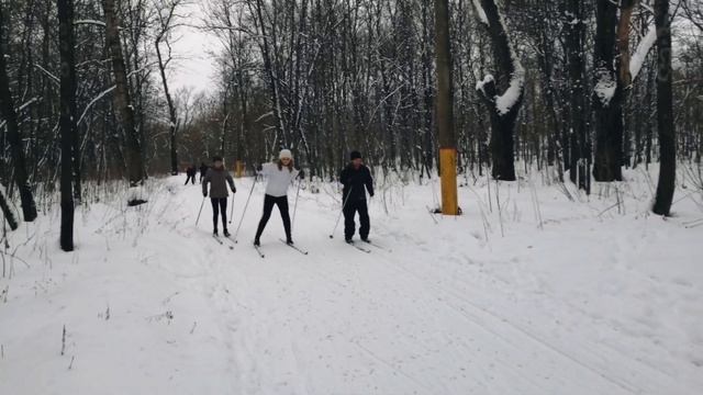 ЛЕТАЕМНА ЛЫЖАХ И ЩЕДРУЕМ. то самое насыщенное воскресенье! смотреть онлайн