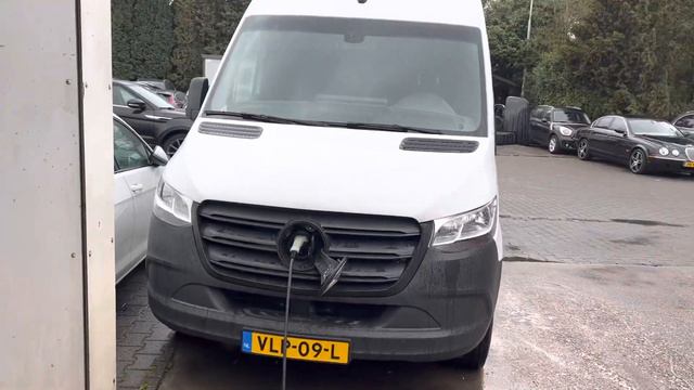 Electric Mercedes Sprinter 2021 смотреть онлайн