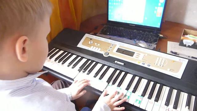 Soft Way to Mozart. Павел, 7 лет. упражнение Ганон в восходящем движении смотреть онлайн