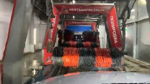 Отличная автоматическая (туннельная) мойка Нефтьмагистраль!  350 рублей за 9 минут!  Видео 4К