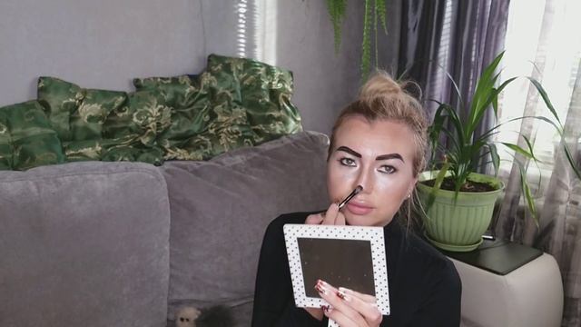 Макияж на Хеллоуин/Halloween makeup/самый легкий макияж только чёрный/клоун чёрным смотреть онлайн