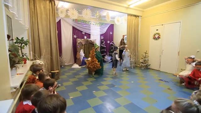 Лерка.Сказка о рождении Христа (Новый Год 2015, 1А класс) смотреть онлайн