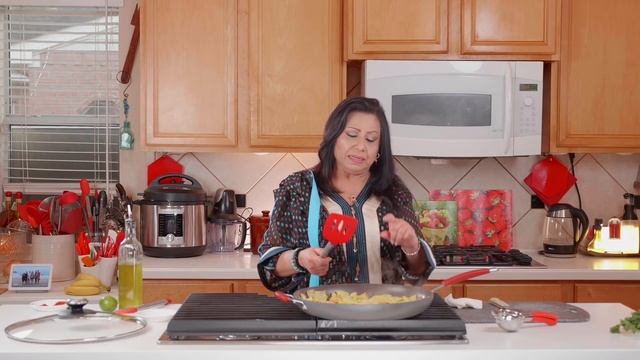 Aloo Kathli Katharnak Simple & Tasty Recipe in Urdu Hindi - RKK смотреть онлайн