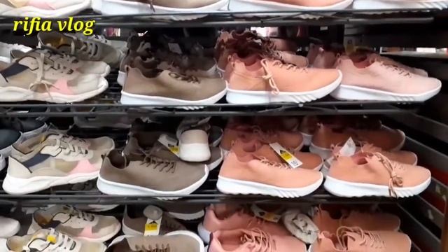 أخر تخفيضات في ملابس الشتوية ،في carrefour de españa смотреть онлайн