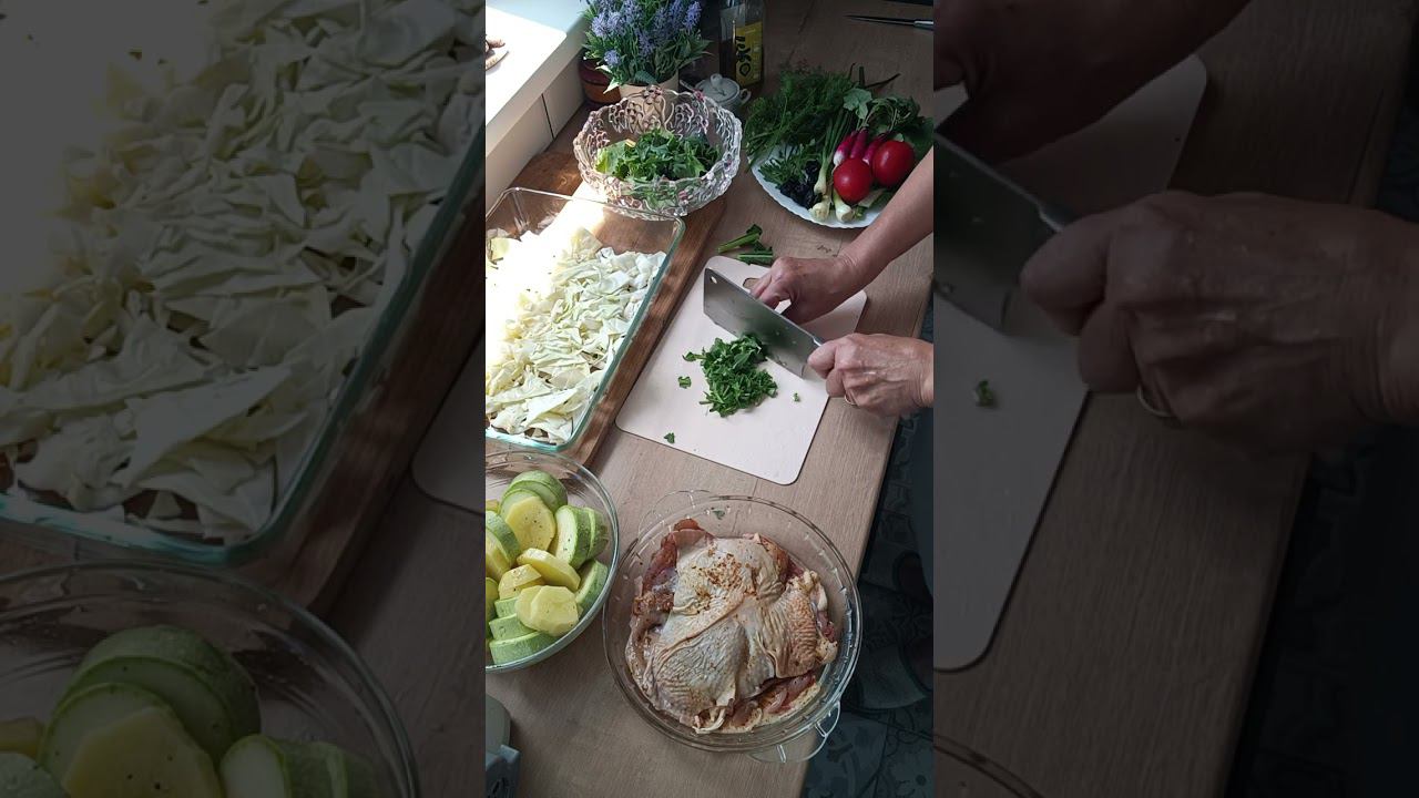 Куриные рулетики с черносливом!