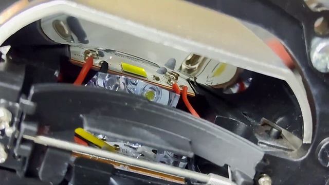 Suzuki Grand Vitara установка bi-led линз Aozoom 5 поколения (dlpd07) смотреть онлайн