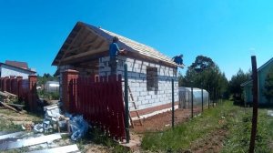 Крыша из профнастила для гаража из газобетона