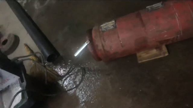 Печь буржуйка из пропановского баллона для гаража смотреть онлайн