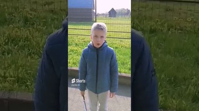 Устин разговаривает с бараном. #shorts смотреть онлайн