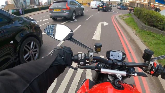 2022 Ducati StreetFighter V2 955cc *Test RIDE! смотреть онлайн