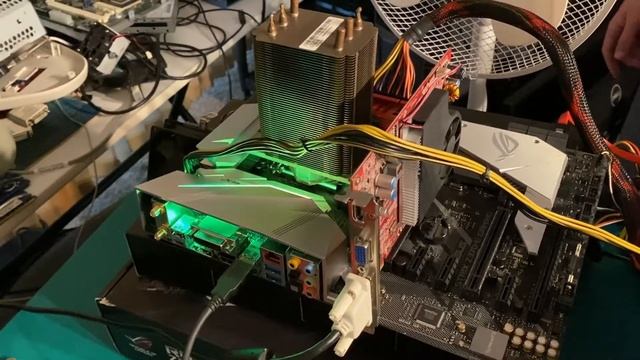 Testing an LGA 775 CPU Cooler on an i7 8700K смотреть онлайн
