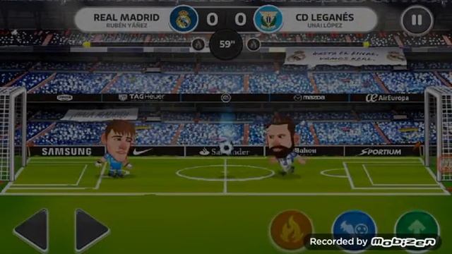 Играем в игру HEAD SOCCER смотреть онлайн
