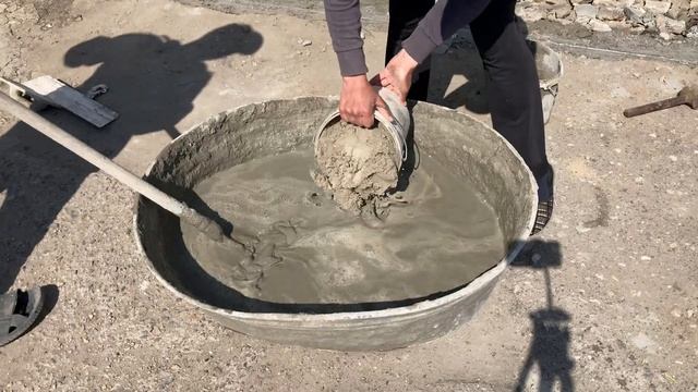 Как замешать цементно-песчаный раствор. ЛЁГКИЙ СПОСОБ как приготовить цементный раствор смотреть онлайн