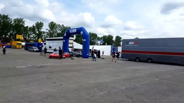 Ferrari 488 gte, McLaren GT3, Aston Martin, Porsche Mentos, Audi R8, Start The Race смотреть онлайн