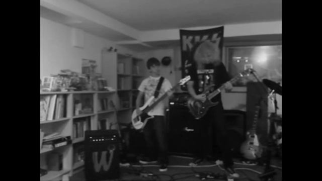 Billy Talent - Fallen Leaves (Bass&Guitar Cover) смотреть онлайн