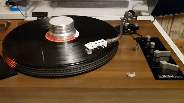 Yamaha YP-511 смотреть онлайн