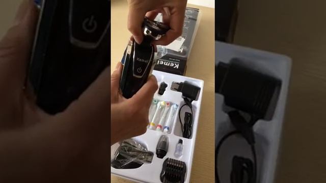 7 В 1 KEMEI Электробритва Перезаряжаемые KM-5181