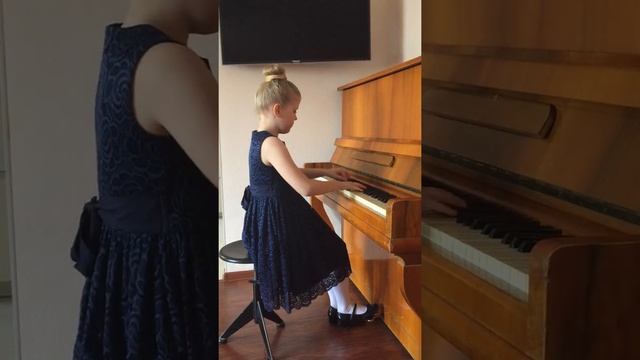 Екатеринина Елизавета - Фортепиано, 8 лет смотреть онлайн