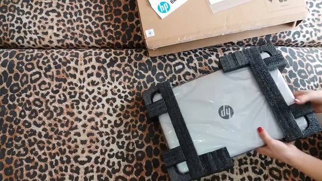 Ноутбук HP Notebook 15-ba082ur смотреть онлайн