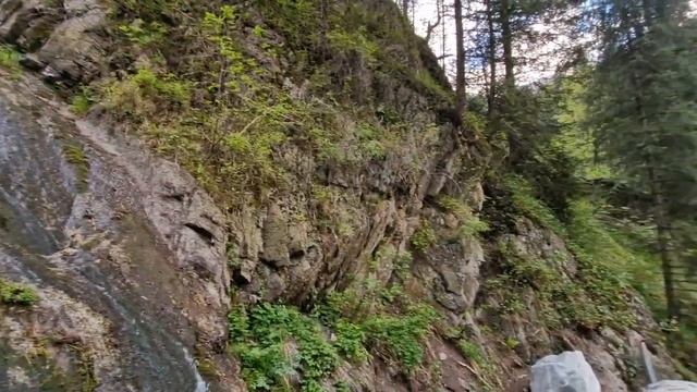 Водная симфония: Великолепие водопада Девичьи слезы в ущелье Алма-Арасан. Алматы - 1 Minute Story N смотреть онлайн
