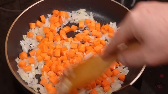 Гороховый суп можно готовить по разному, но в нашей семье мы готовим только по этому рецепту смотреть онлайн