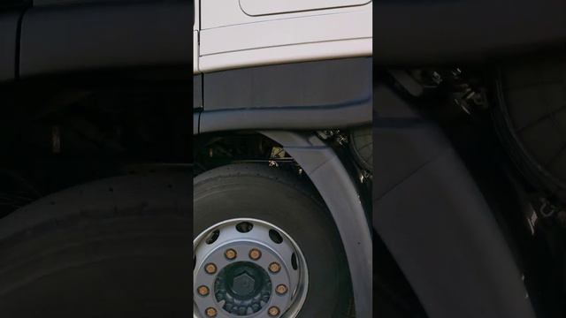 Kleyn Trucks - IVECO AS440S46 STRALIS 2018 495,315 km смотреть онлайн