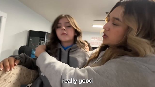 WE GAVE HER AWAY!(ft/Ohana Adventure)**Emotional** смотреть онлайн