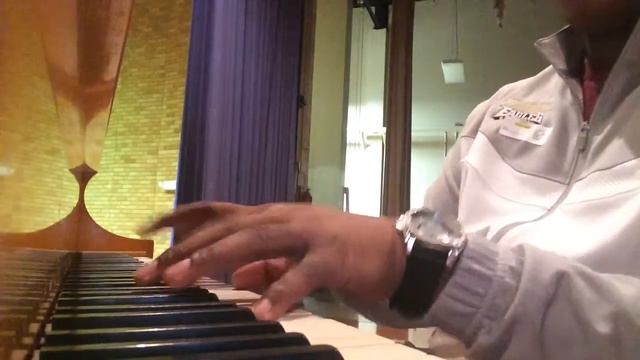 Clifton Jones on Grand Piano - just Vibing смотреть онлайн