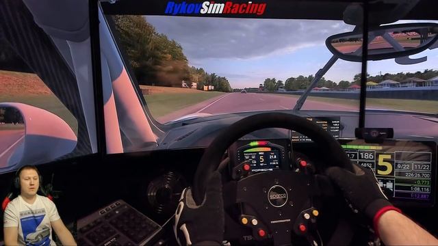 iRacing: настоящий Porsche 911 GT3 Cup (991) - онлайн гонка! смотреть онлайн