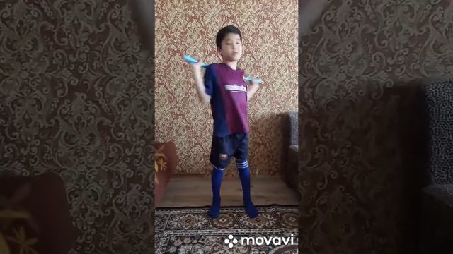 Упражнения с гимнастической палкой для детей смотреть онлайн