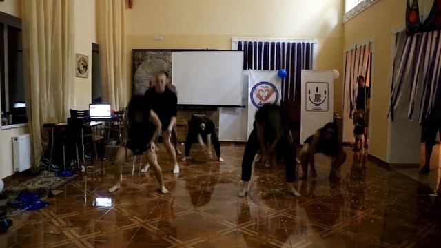 Дикие танцы от мадрихов смотреть онлайн