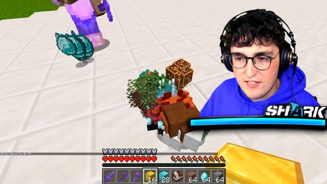 Joining A GOLD DIGGER ONLY Minecraft Server! смотреть онлайн