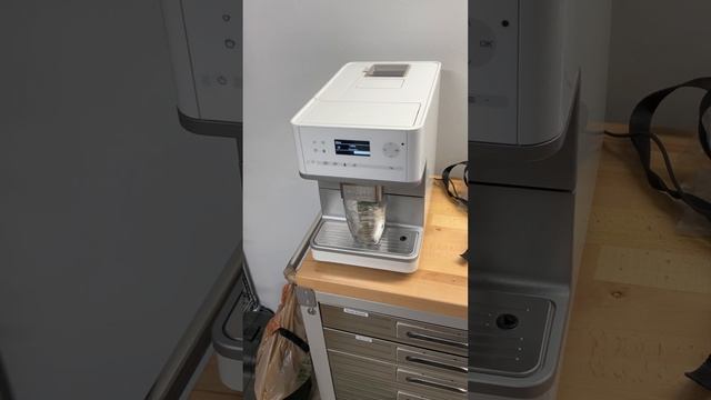 Miele CM61 or CM6110 not dispensing coffee. смотреть онлайн