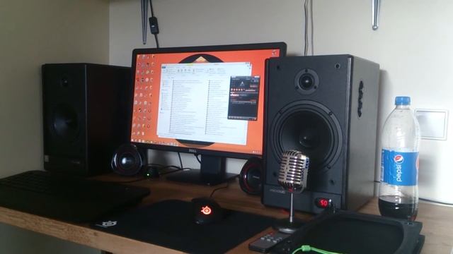 Microlab SOLO 6C test (30% on computer 50/60 on speakers) смотреть онлайн