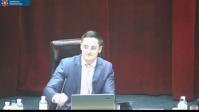 Марченко ответил Гугнину. Сессия облсовета смотреть онлайн