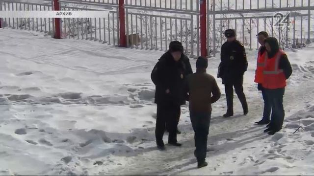 Поезд сбил пенсионерку на железнодорожных путях в Казани смотреть онлайн