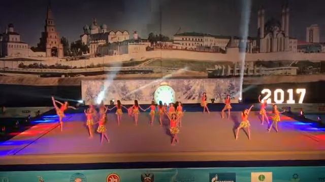 Танец 5 минут на новогодней феерии смотреть онлайн