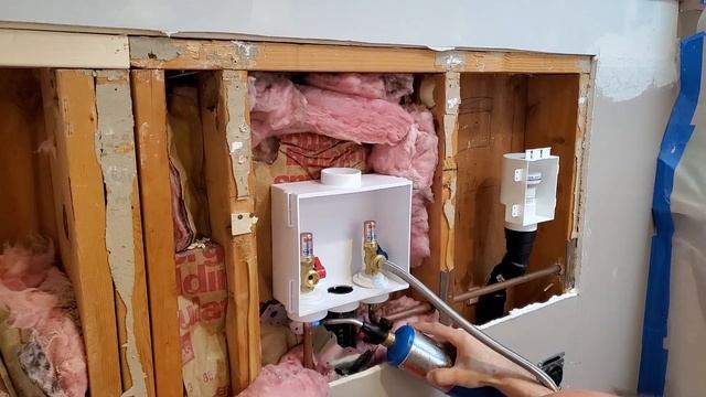 Washing machine Shut Off valve replacement. Замена кранов для стиральной машины смотреть онлайн