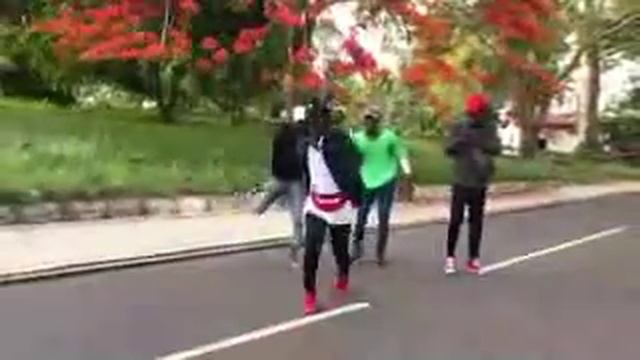All Afro Dance Moves(shakushaku,Gwara Gwara,Azonto,Alkayida,Gweta,Coup Decale dance by(Dance Beasts смотреть онлайн