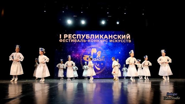 Я-Талант 2019: Детская школа-студия при ансамбле "Хорошки" -"Весна-птички" смотреть онлайн