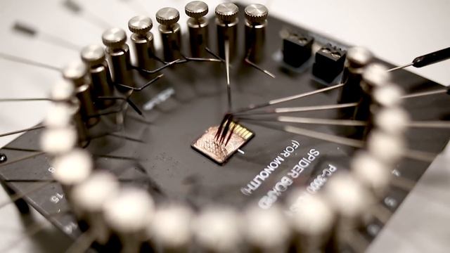 Spider Board for PC-3000 Flash - Newest Way in Monolith Recovery смотреть онлайн