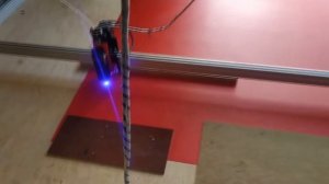 Вырезание наклеек лазерным ГРАВЕРОМ