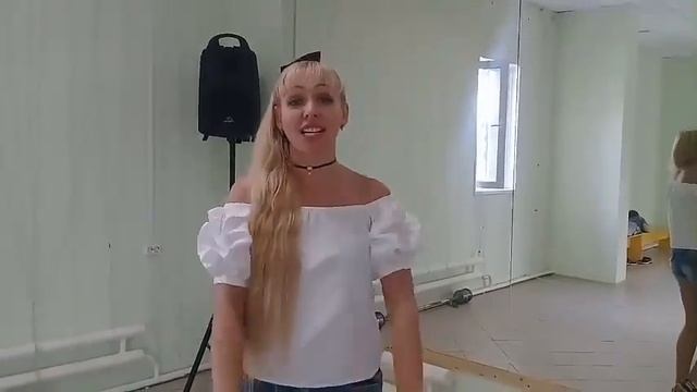 Наталья Кислова приглашает на вечеринку под открытым небом смотреть онлайн